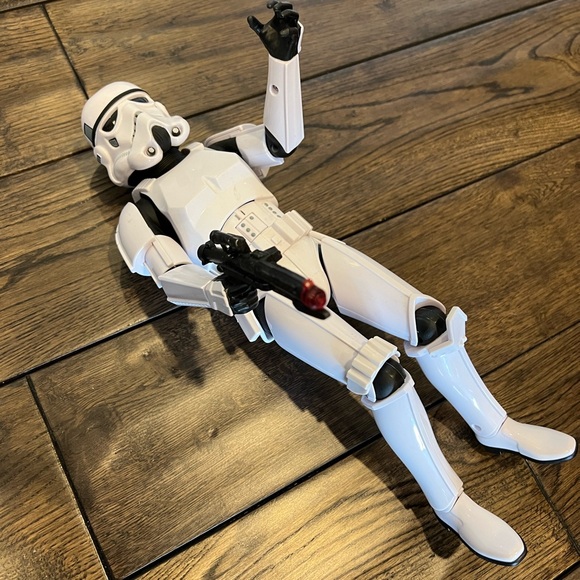 Star Wars Stormtrooper Talking Action Figure - Picture 6 of 7